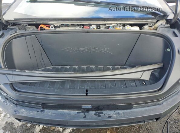 7G2CEHEE1SA075287 2025 TESLA CYBERTRUCK Silver Rear interior view