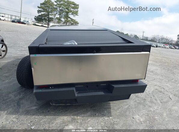 7G2CEHEE3RA052720 2024 TESLA CYBERTRUCK Silver 