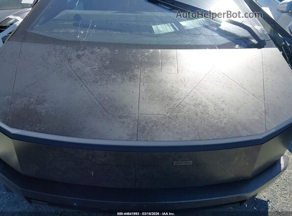 7G2CEHEE6RA017282 2024 TESLA CYBERTRUCK Gray Հետևի տեսք