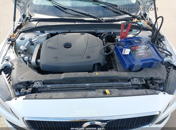 7JR102FK2KG018035 2019 VOLVO S60 White 