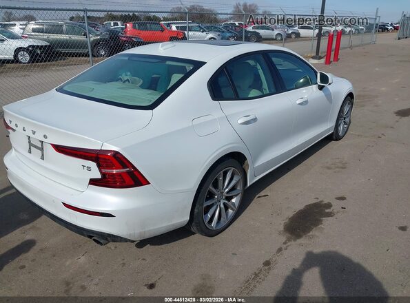 7JR102FK2KG018035 2019 VOLVO S60 White 