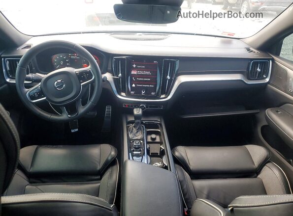 7JR102FM9MG095053 2021 VOLVO S60 White Dashboard view
