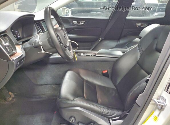 7JRA22TK7KG006333 2019 VOLVO S60 Silver 