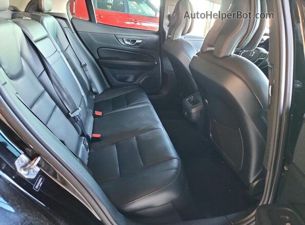 7JRA22TKXKG007430 2019 VOLVO S60 Black Vista de los asientos traseros