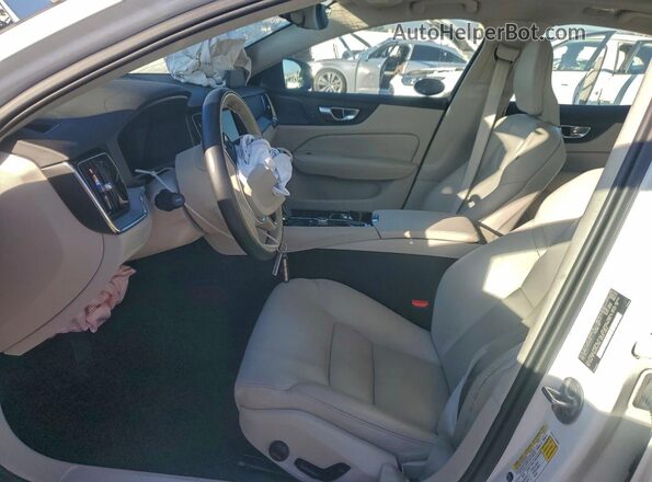 7JRH60FL4RG313495 2024 VOLVO S60 White Սալոնի դիմացի տեսք
