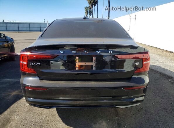 7JRL12FL7RG324432 2024 VOLVO S60 Black Rear view