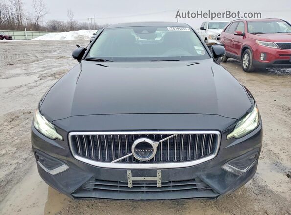 7JRL12TLXNG161581 2022 VOLVO S60 Black 