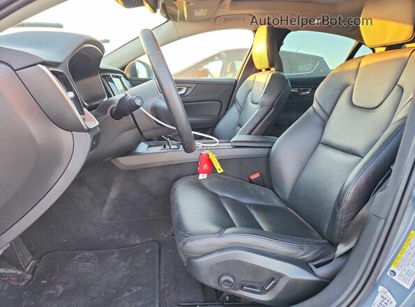 7JRL12TLXRG298140 2024 VOLVO S60 Green Սալոնի դիմացի տեսք