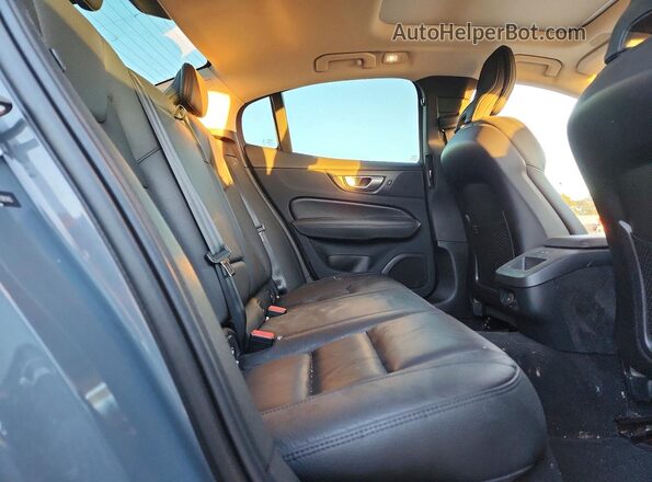 7JRL12TLXRG298140 2024 VOLVO S60 Green Հետևի նստատեղերի տեսք