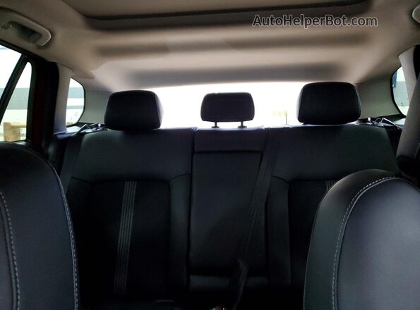 7MMVABBL9TN458505 2026 MAZDA CX-5 Красный Вид задних сидений