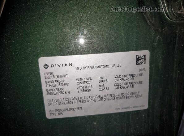 7PDSGABA2PN013578 2023 RIVIAN R1S Green Widok naklejki z numerem VIN