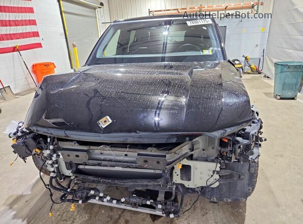 7PDSGABL1NN001680 2022 RIVIAN R1S Black Widok z przodu