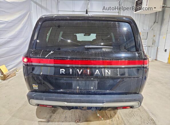 7PDSGABL1NN001680 2022 RIVIAN R1S Black Widok z tyłu