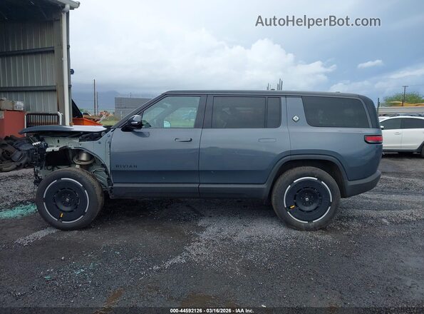 7PDSGBBA5SN065804 2025 RIVIAN R1S Серый 