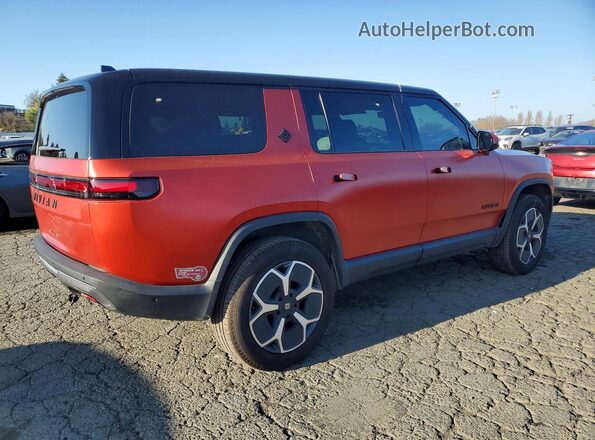 7PDSGCBA1RN029852 2024 RIVIAN R1S Maroon Trasero derecho