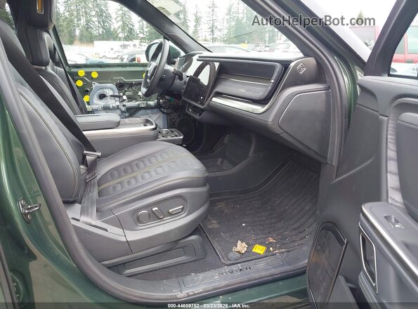 7PDSGCBA7RN030486 2024 RIVIAN R1S Green Vista interior delantera