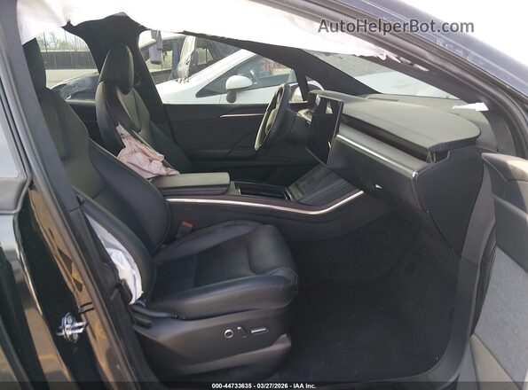 7SAXCAE50RF452435 2024 TESLA MODEL X Черный 