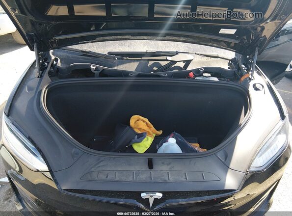 7SAXCAE50RF452435 2024 TESLA MODEL X Черный 