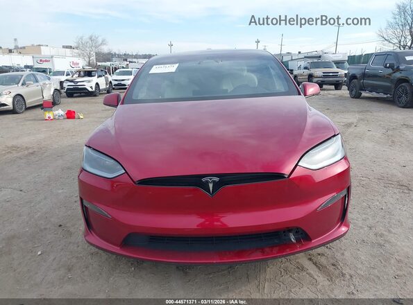 7SAXCAE52PF426643 2023 TESLA MODEL X Бордовый Вид панели приборов