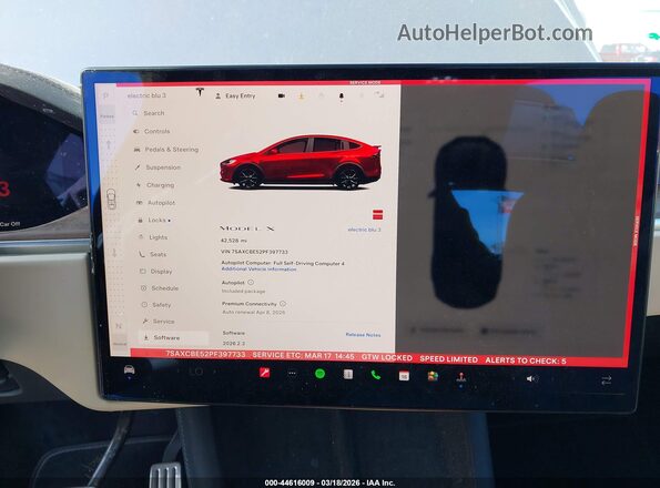 7SAXCBE52PF397733 2023 TESLA MODEL X Blue Vista de los asientos traseros