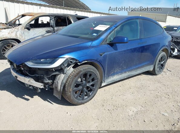 7SAXCBE52PF397733 2023 TESLA MODEL X Blue Vista tres cuartos delantera izquierda