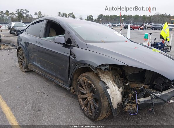 7SAXCBE63NF334002 2022 TESLA MODEL X Gray Widok z przodu