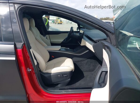 7SAXCBE6XPF405036 2023 TESLA MODEL X Black Սալոնի դիմացի տեսք