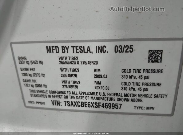 7SAXCBE6XSF469957 2025 TESLA MODEL X White Engine compartment view
