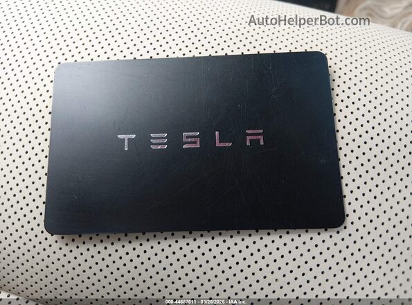 7SAXCDE57TF480032 2026 TESLA MODEL X Black წინა პანელის ხედი