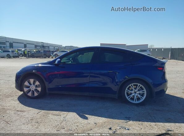 7SAYGAEE0NF428929 2022 TESLA MODEL Y Blue უკანა სალონის ხედი