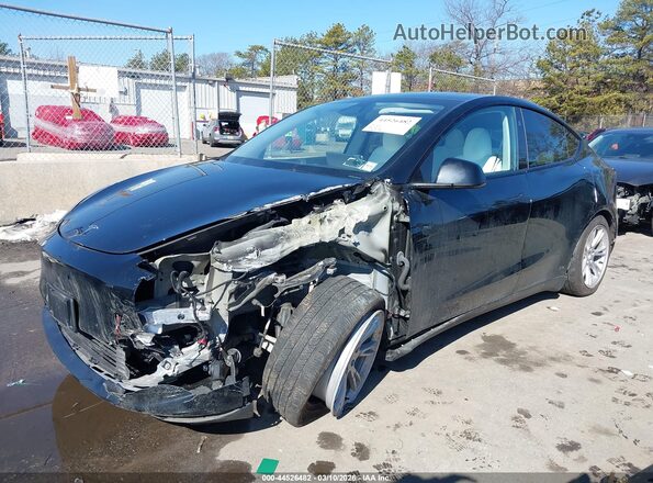 7SAYGAEE5RF983185 2024 TESLA MODEL Y Black Front left
