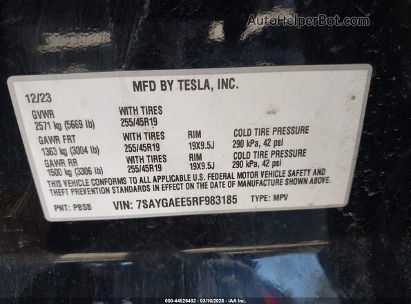 7SAYGAEE5RF983185 2024 TESLA MODEL Y Black Engine compartment view