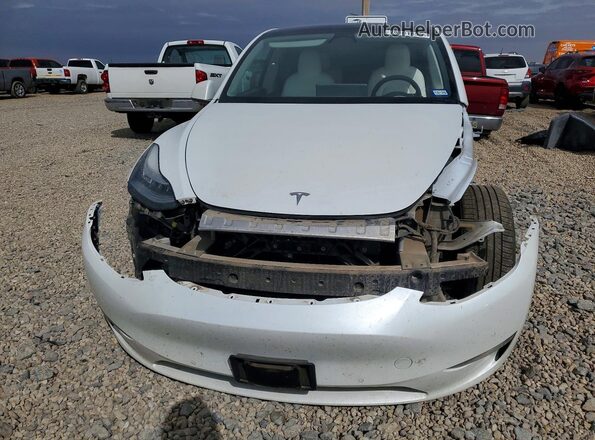 7SAYGAEE8PF589855 2023 TESLA MODEL Белый Вид спереди