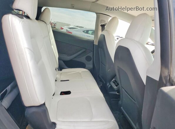 7SAYGAEE8PF589855 2023 TESLA MODEL Белый Вид задних сидений