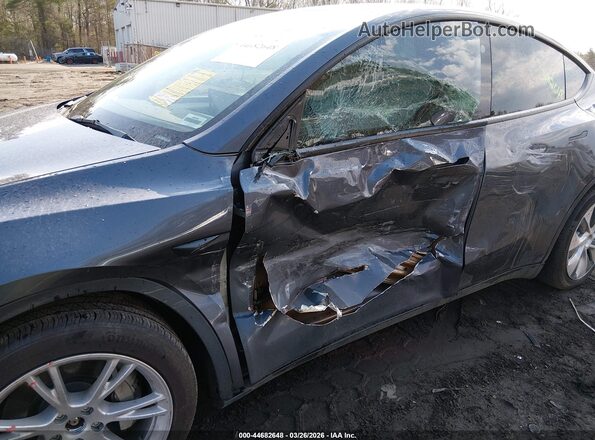 7SAYGAEE9PF844481 2023 TESLA MODEL Y Gray Вид спереду