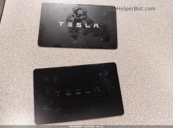 7SAYGAEE9PF844481 2023 TESLA MODEL Y Gray Вид панелі приладів