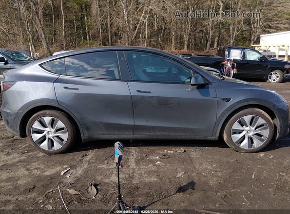 7SAYGAEE9PF844481 2023 TESLA MODEL Y Gray Вид задньої частини салону