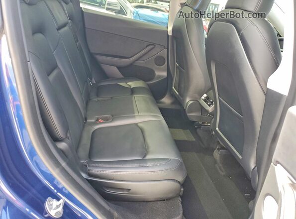 7SAYGAEE9RF981374 2024 TESLA OTHER Синий Вид задней части салона