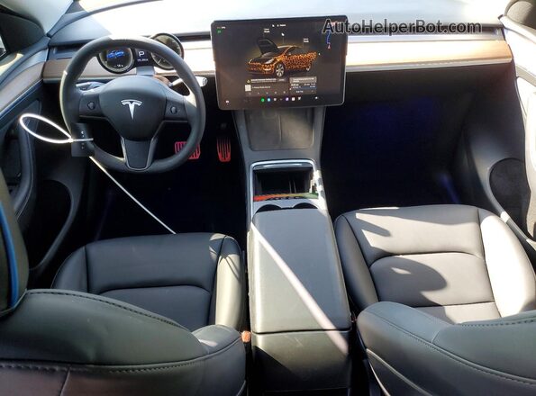 7SAYGAEE9RF981374 2024 TESLA OTHER Синий Вид панели приборов