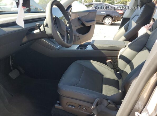 7SAYGDED0TA432854 2026 TESLA MODEL Gray Вид салону спереду