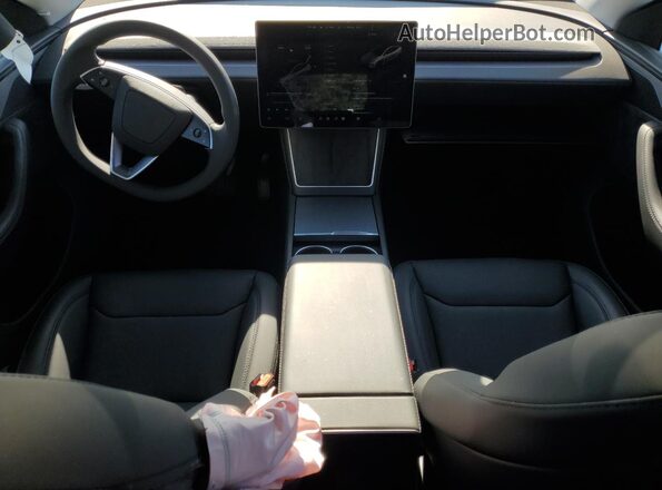 7SAYGDED0TA432854 2026 TESLA MODEL Gray Вид панелі приладів