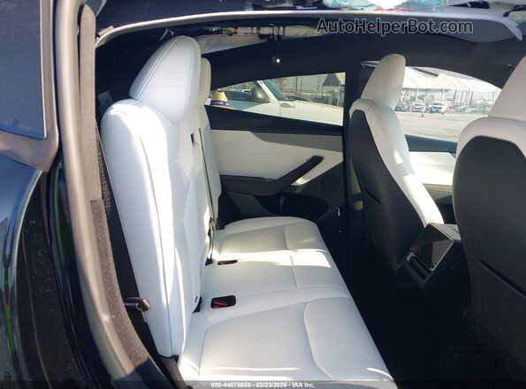 7SAYGDED1TF585102 2026 TESLA MODEL Y Black VIN կոդի պիտակի տեսք