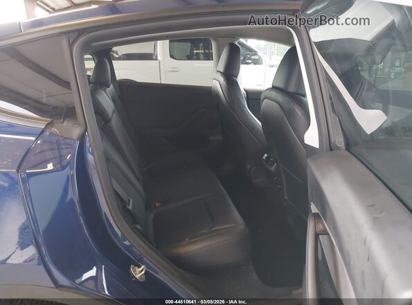 7SAYGDED2RF181069 2024 TESLA MODEL Y Dark Blue VIN sticker view