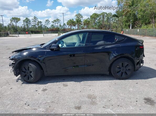 7SAYGDED4SF246655 2025 TESLA MODEL Y Black Widok wnętrza 360 stopni