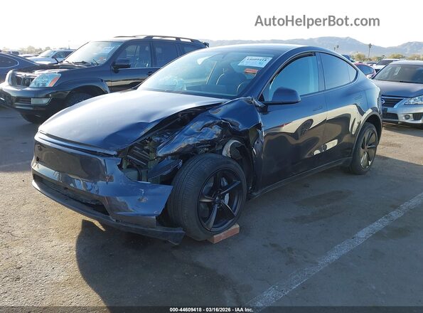 7SAYGDED4TA463900 2026 TESLA MODEL Y Gray Widok z przodu
