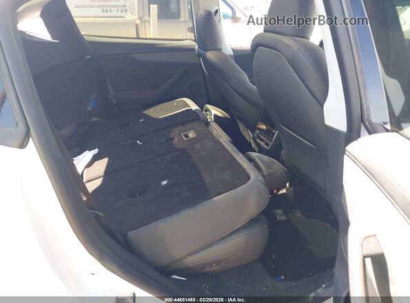 7SAYGDED6TA493013 2026 TESLA MODEL Y Белый Вид наклейки с VIN-кодом
