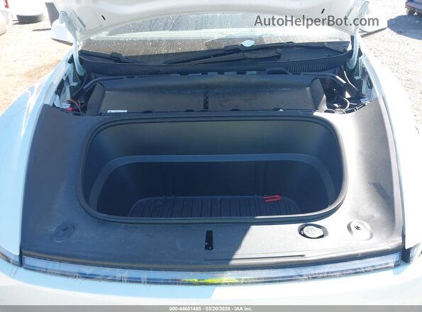 7SAYGDED6TA493013 2026 TESLA MODEL Y Белый Вид сзади