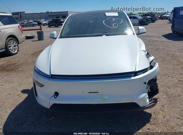 7SAYGDED6TA493013 2026 TESLA MODEL Y Белый Вид панели приборов