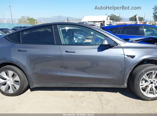 7SAYGDED7PF962988 2023 TESLA MODEL Y Серый Вид задней части салона