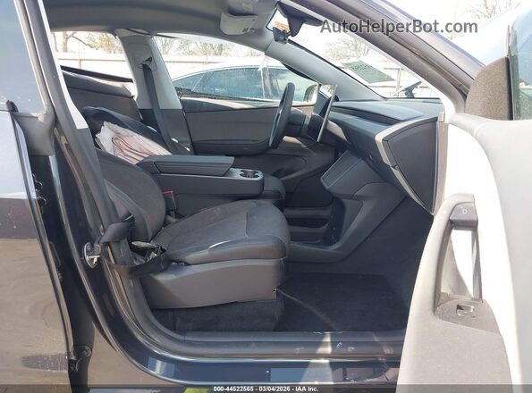 7SAYGDED9TA595227 2026 TESLA MODEL Y Gray 